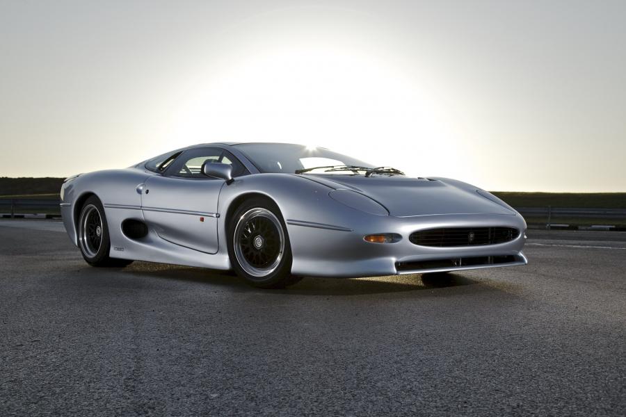 Jaguar XJ220 Celebrates 20 Years '2012